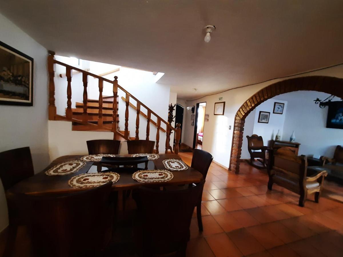 Aparta El Refugio De María * Villa de Leyva
